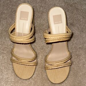 NWOT Dolce Vita Women's Brenda Raffia Tan Sandals Size 11